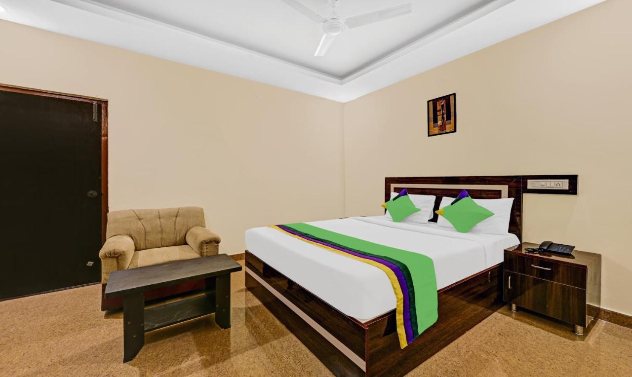 Collection O Royal Suites Bangalore Exterior photo
